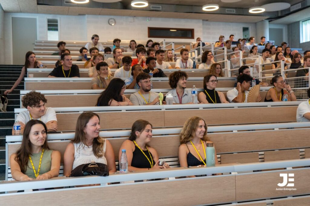 Candidats au WEFAE26 en amphi de présentation